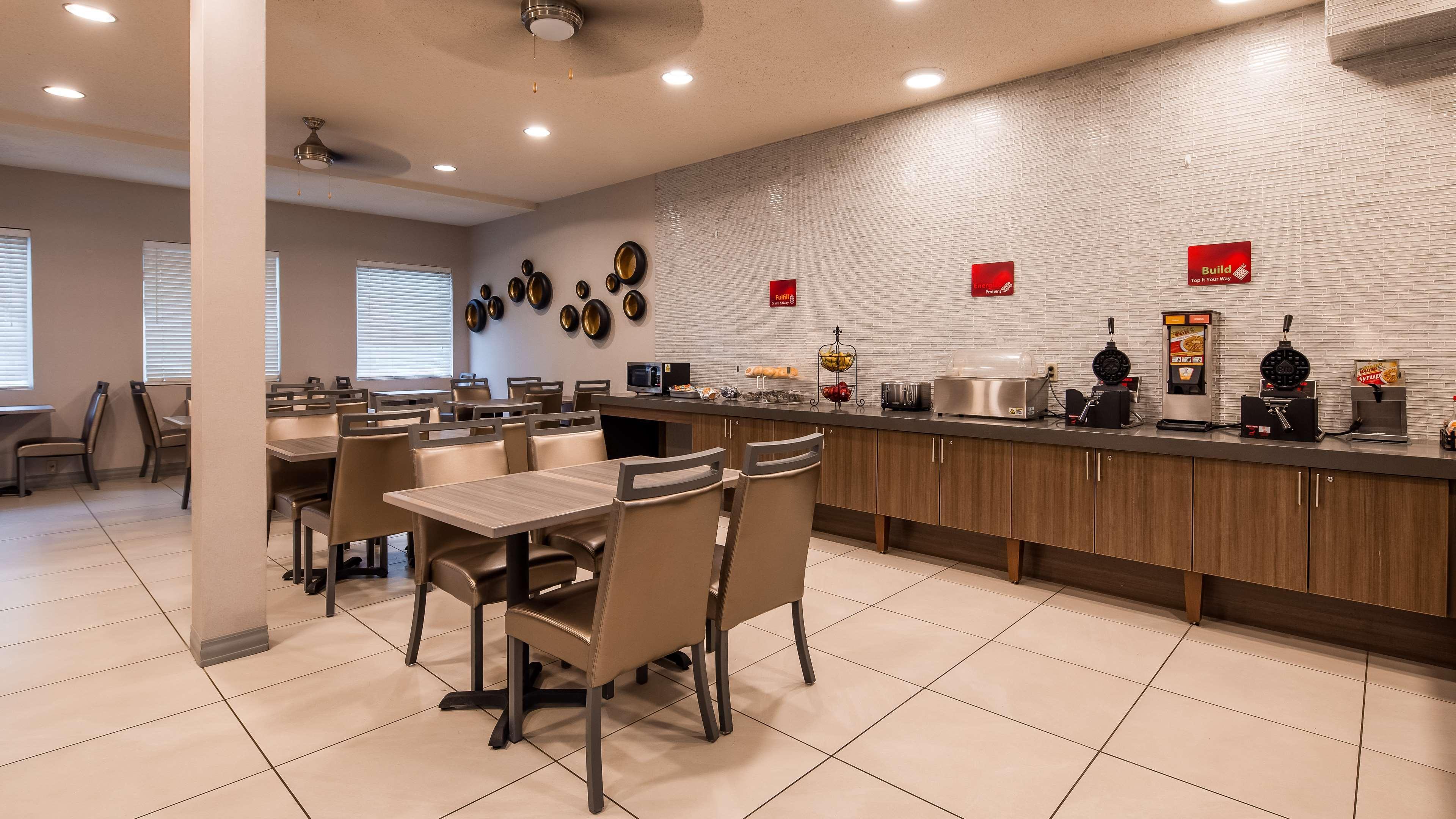 Best Western Plus Ню Къмбърланд Екстериор снимка