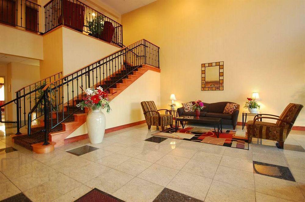 Best Western Plus Ню Къмбърланд Интериор снимка